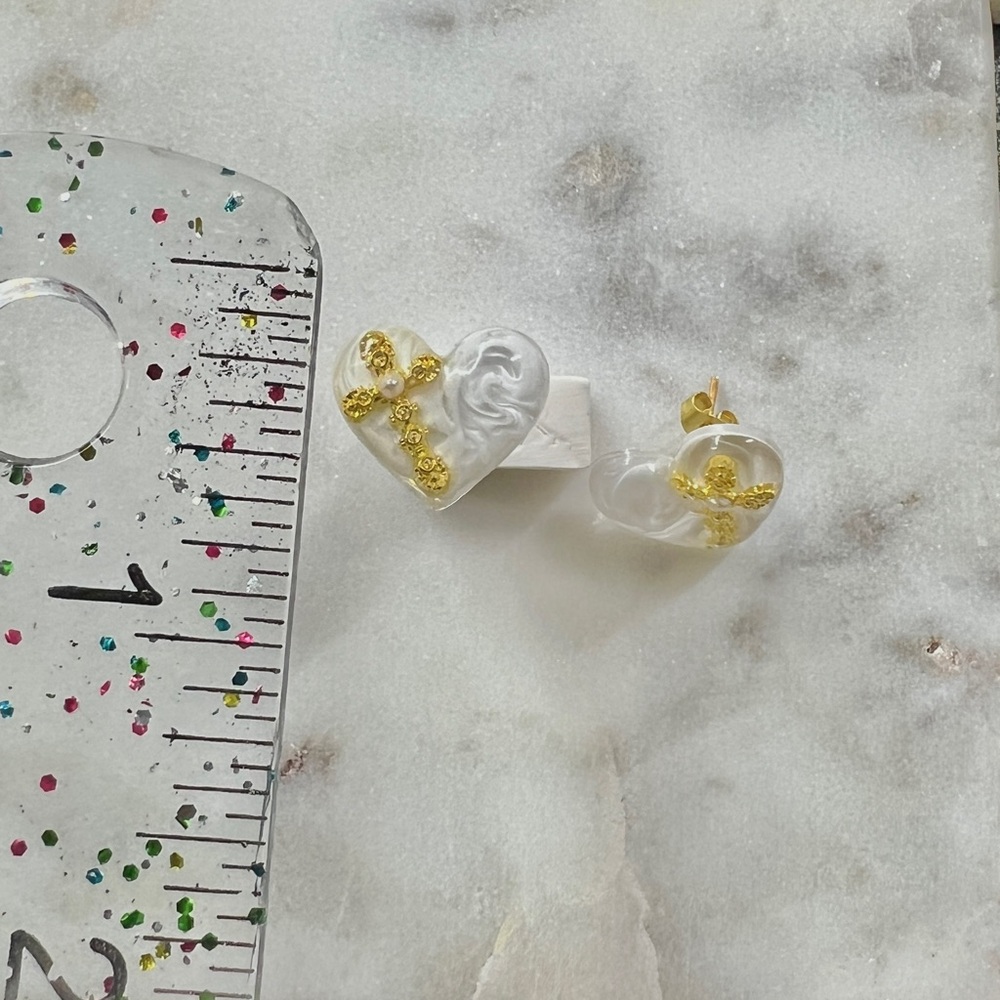 Heart Shaped White and Gold Cross Earrings - Picture 3 of 9
